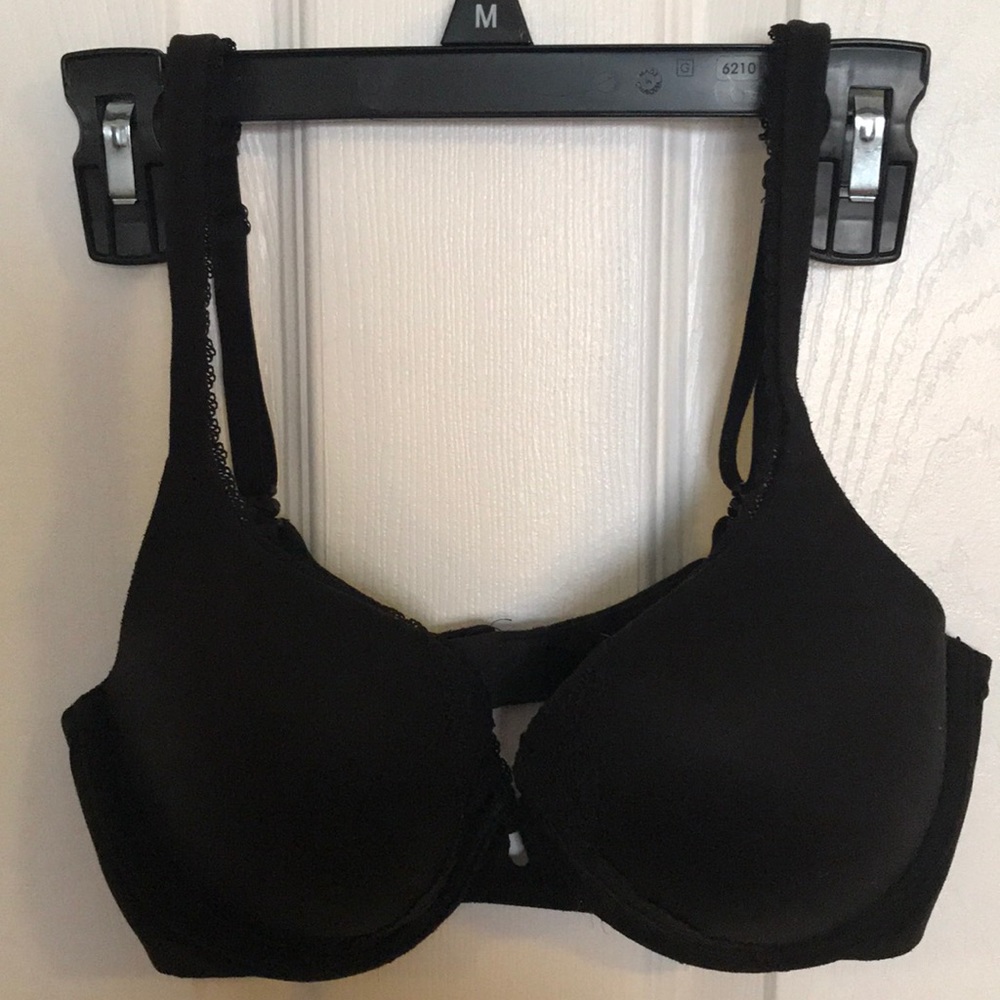 32D Body by Victoria Black Bra
